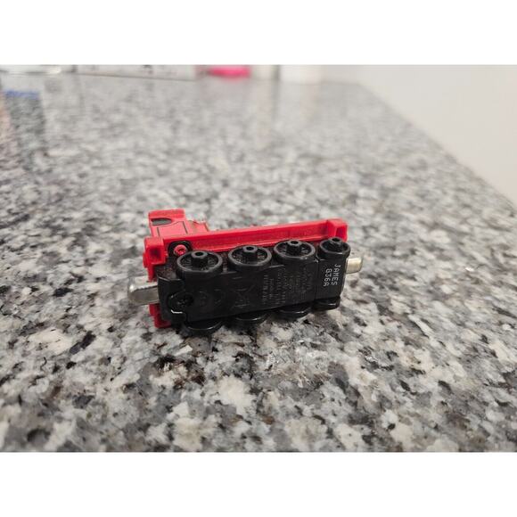 Thomas & Friends | Diecast Railway Train | Red Engine Gullane 2002 James - Picture 7 of 7